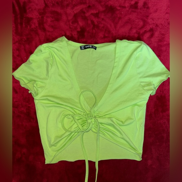 Neon green short sleeve top with wrap strings - Picture 4 of 4